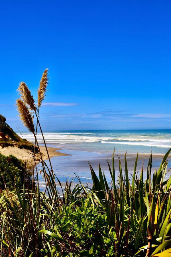Toad Hall Baylys Beach 외부 사진
